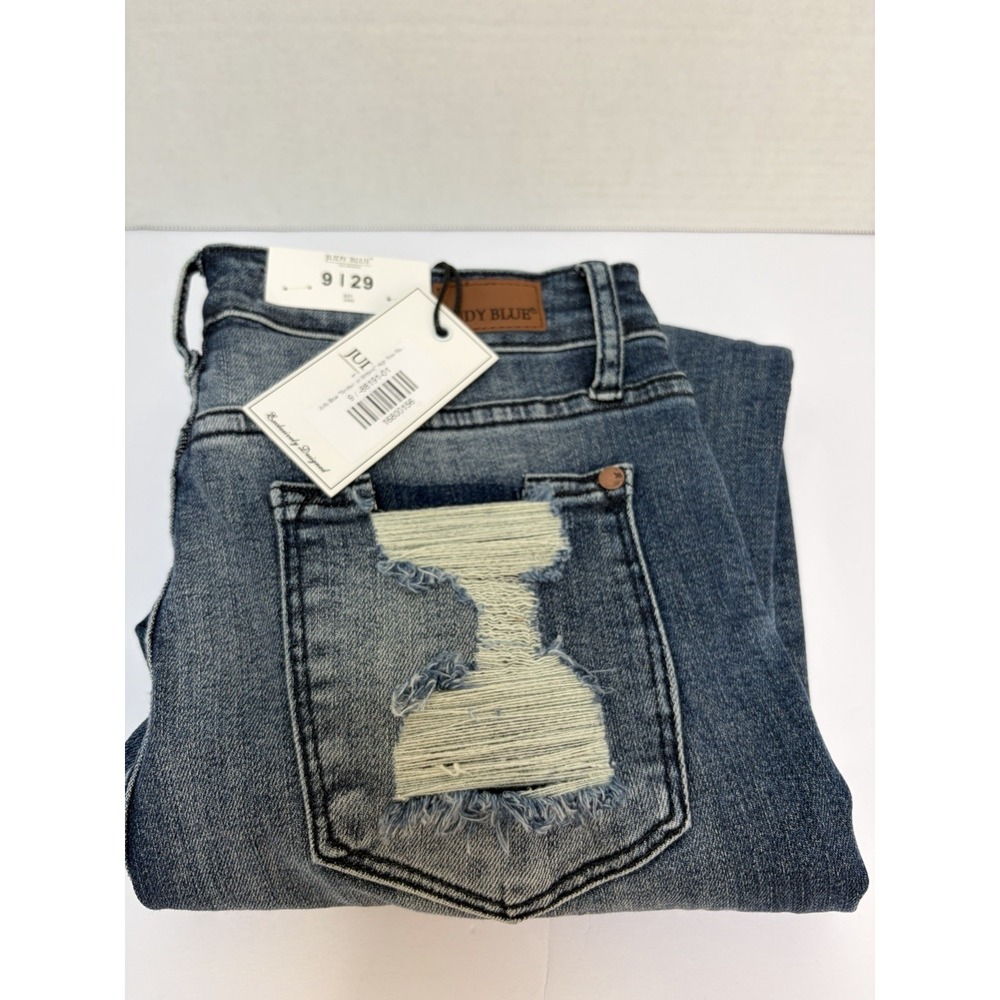 Judy Blue NWT Hi-Rise Relaxed Fit Distressed Jean Style #88191 Size 9/29 Raw Hem